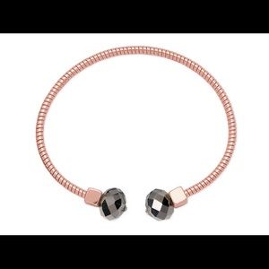 Premier Designs IT Girl bracelet (Rose Gold)